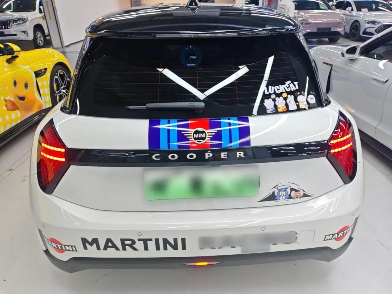 MINI Electric COOPER 2025 456km COOPER E Classic Style — миниатюра 5