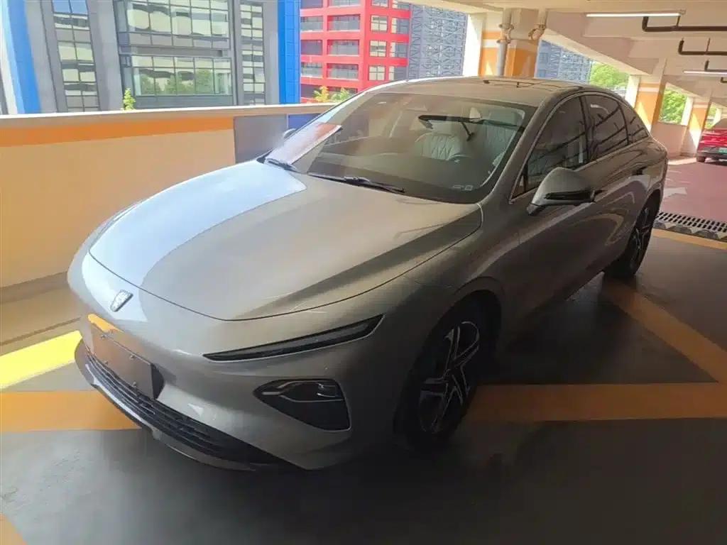 Roewe D7 2023 EV 510km Rear-Wheel Drive Flagship Edition — миниатюра 2