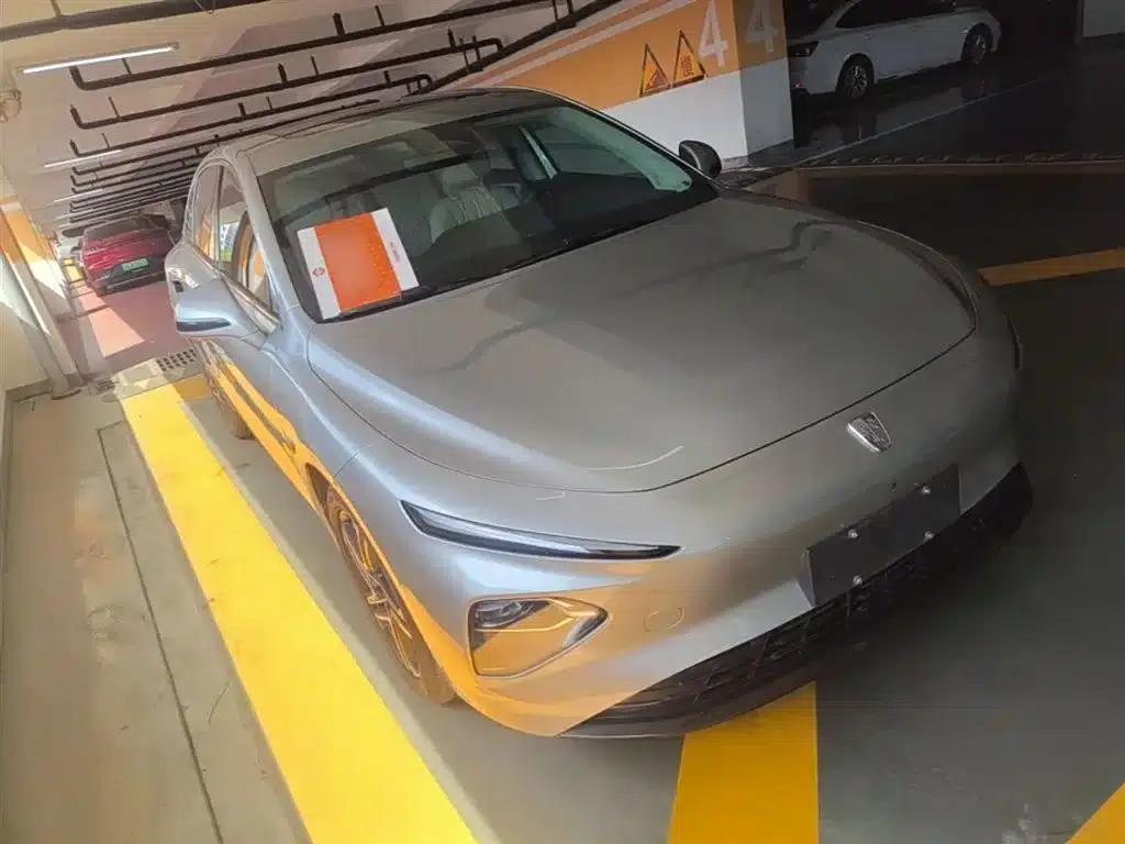 Roewe D7 2023 EV 510km Rear-Wheel Drive Flagship Edition — миниатюра 22