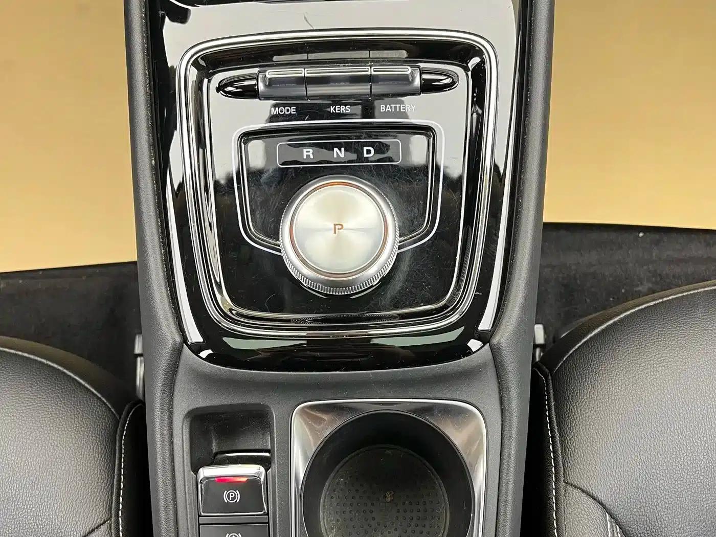 Roewe Ei5 2018 Internet Flagship Edition — миниатюра 23