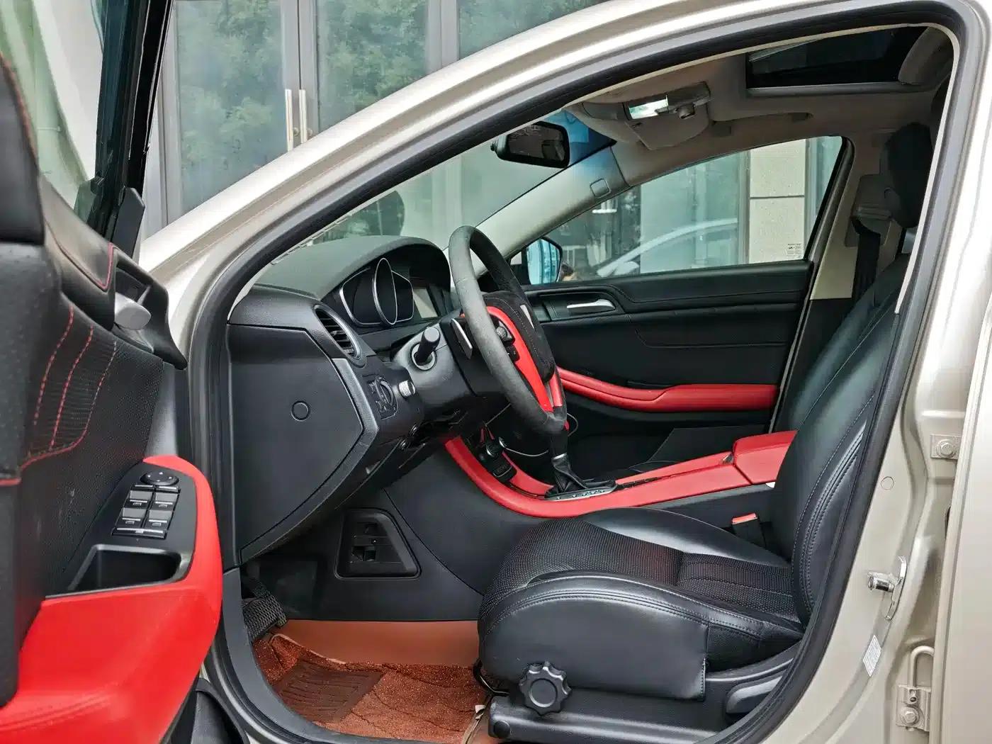 Roewe 550 2014 Model 550S 1.8L Automatic Smart Selection Edition — миниатюра 4