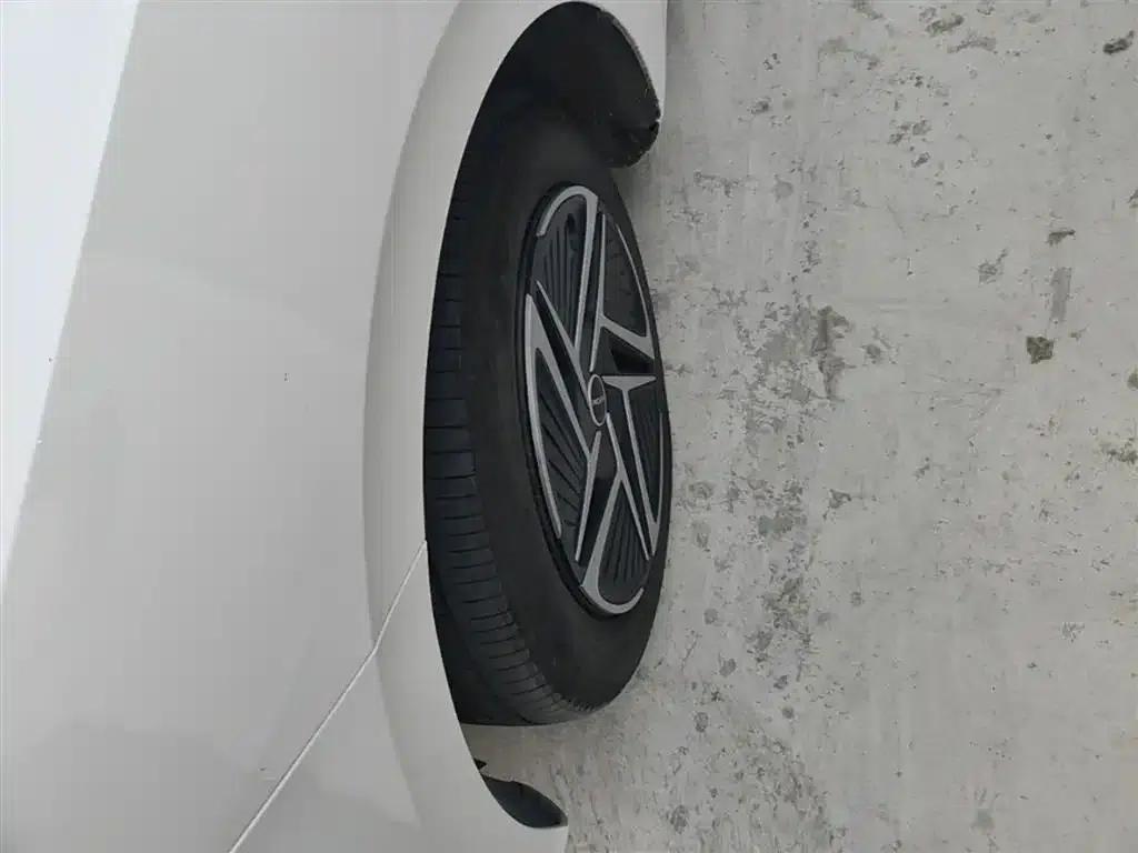 Roewe D6 2025 450km Premium Edition — миниатюра 23