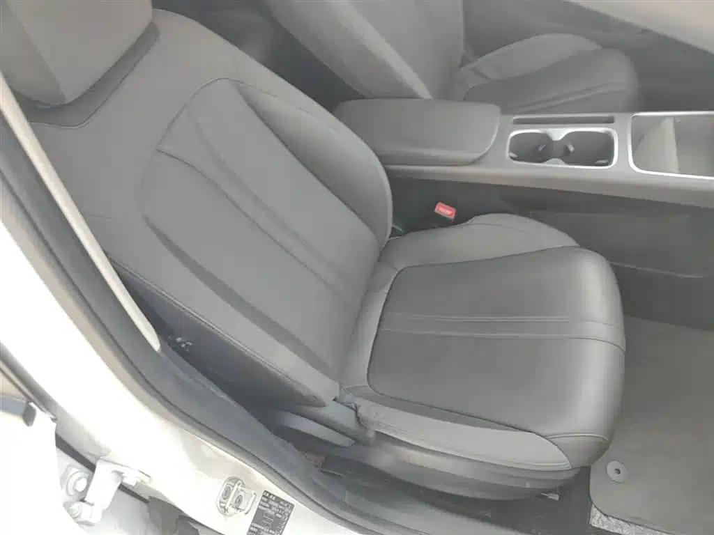 Roewe D6 2025 450km Premium Edition — миниатюра 25