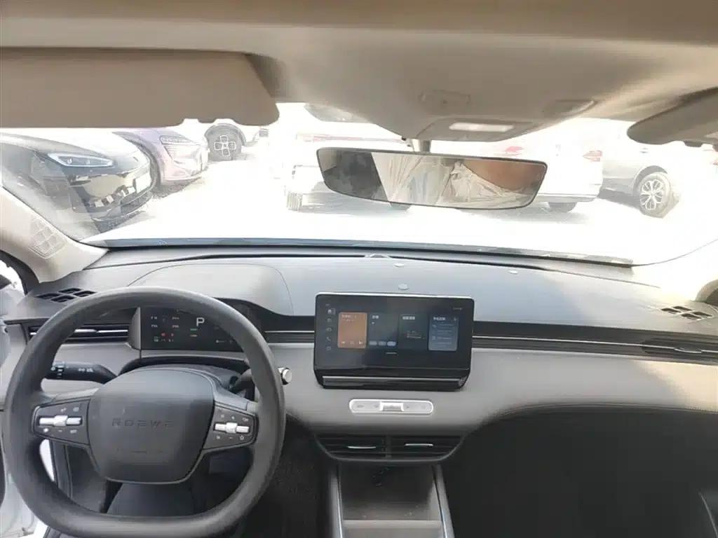 Roewe D6 2025 450km Premium Edition — миниатюра 10