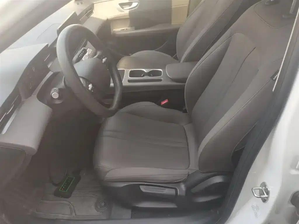 Roewe D6 2025 450km Premium Edition — миниатюра 15
