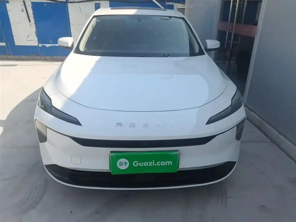 Roewe D6 2025 450km Premium Edition — миниатюра 3