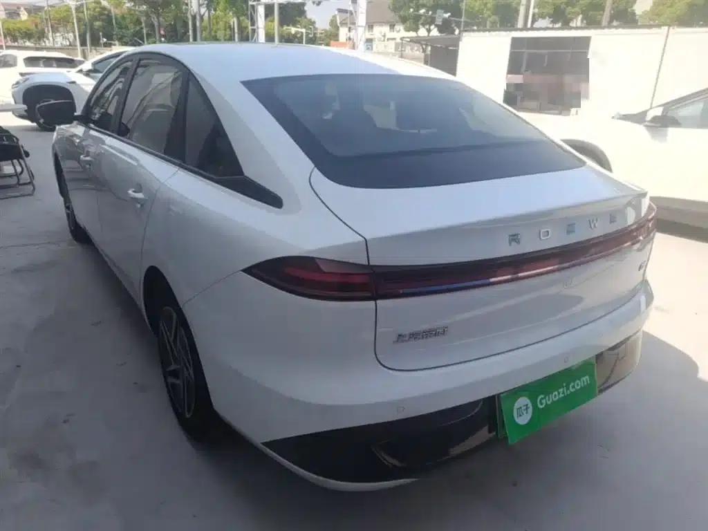 Roewe D6 2025 450km Premium Edition — миниатюра 5
