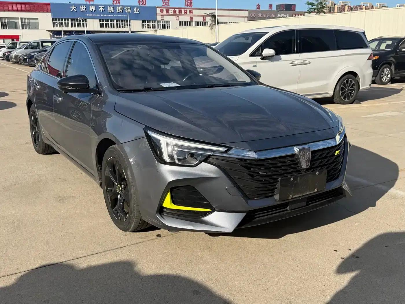 Roewe i6 MAX 2020 300TGI Automatic Cool Panoramic Sunroof Intelligent Driving Supreme Edition — миниатюра 3