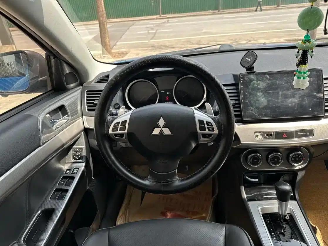 Lancer EX 2015 2.0L CVT Flagship Edition — миниатюра 3