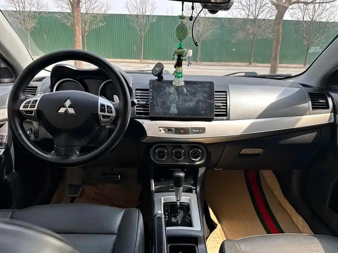 Lancer EX 2015 2.0L CVT Flagship Edition — миниатюра 5