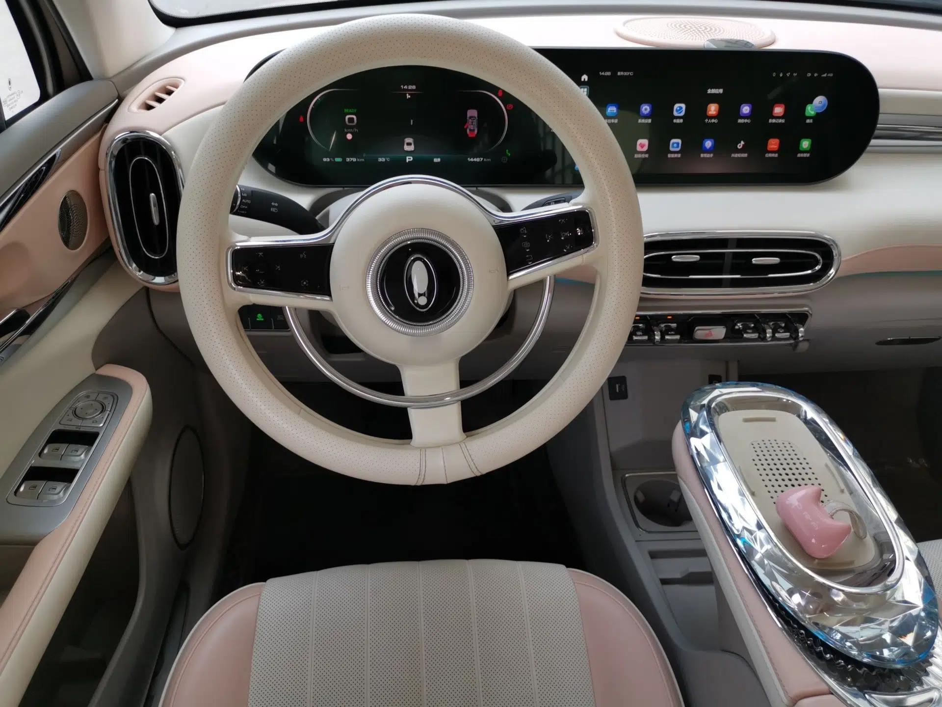 ORA Ballet Cat 2023 401 km Luxury Version — миниатюра 11