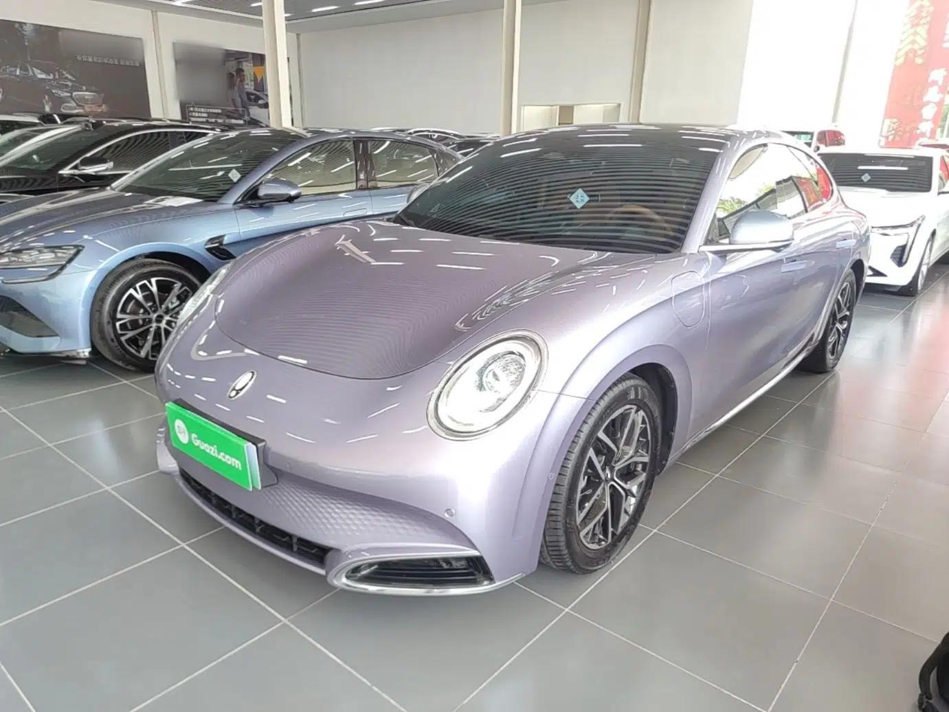 ORA Lightning Cat 2022 555 km Luxury Edition — миниатюра 1