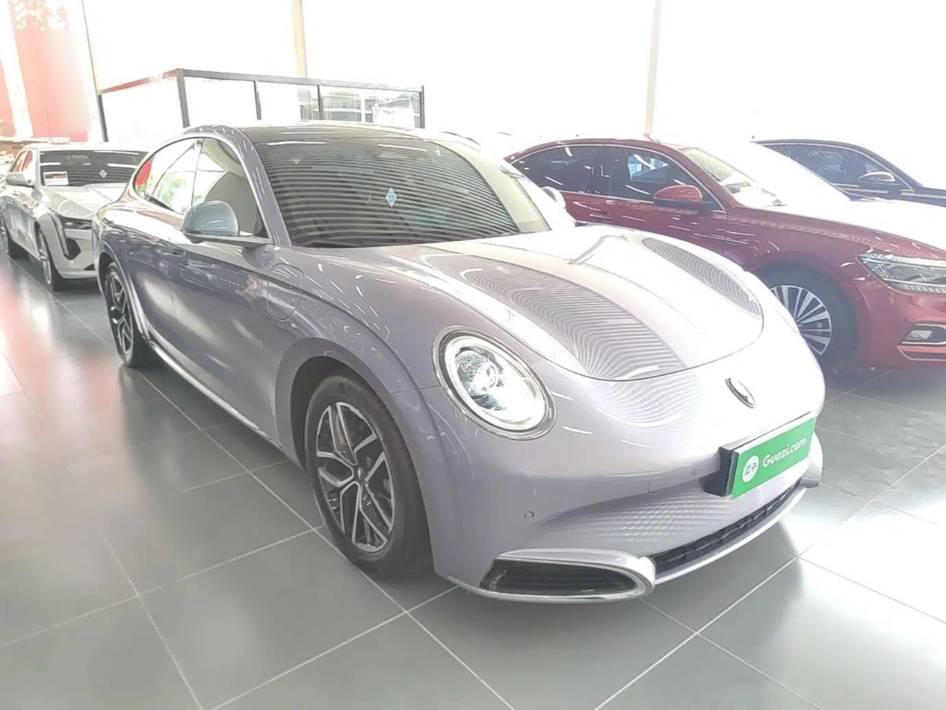 ORA Lightning Cat 2022 555 km Luxury Edition — миниатюра 3