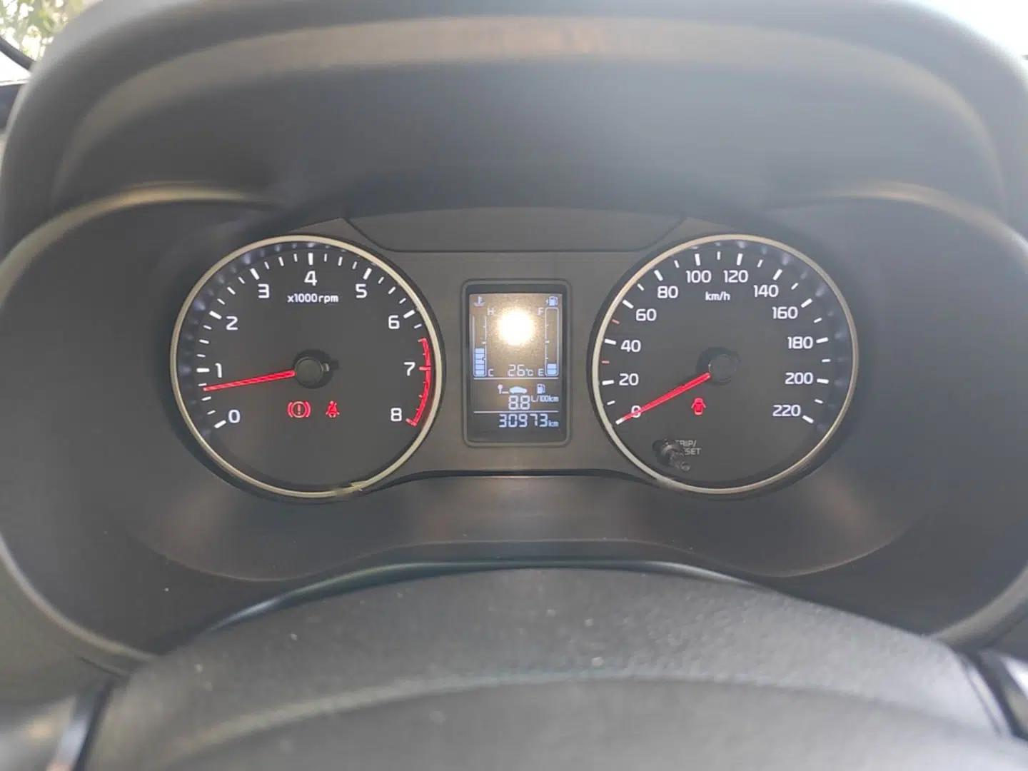 Kia Pegas 2020 1.4L Automatic Comfort Version with Sunroof — миниатюра 14