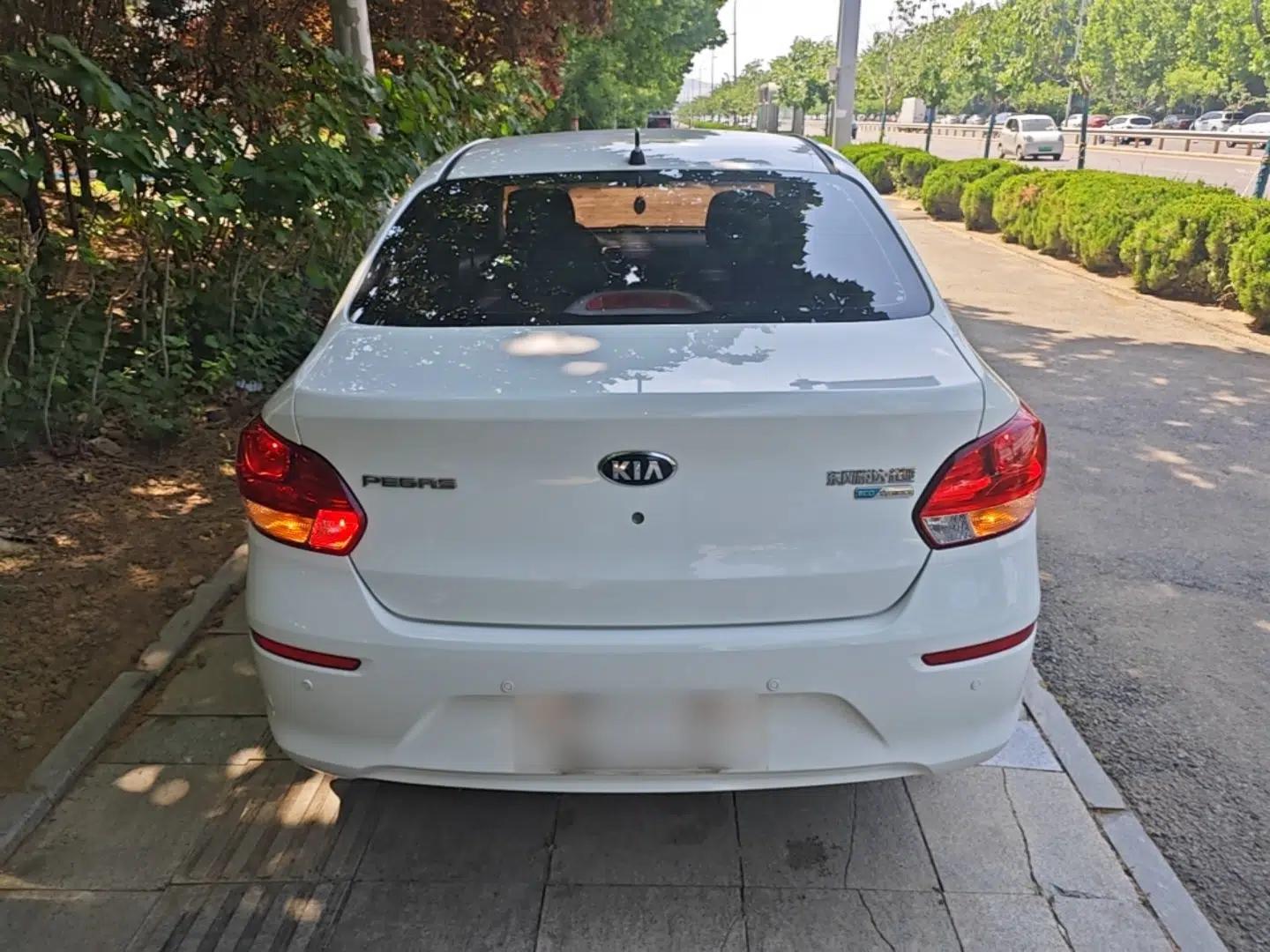 Kia Pegas 2020 1.4L Automatic Comfort Version with Sunroof — миниатюра 3