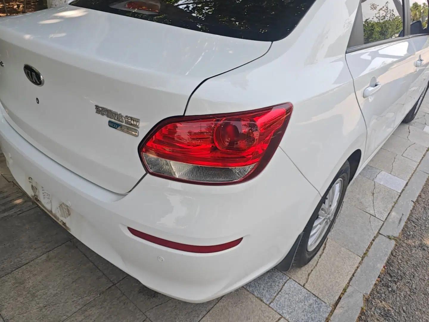 Kia Pegas 2020 1.4L Automatic Comfort Version with Sunroof — миниатюра 8