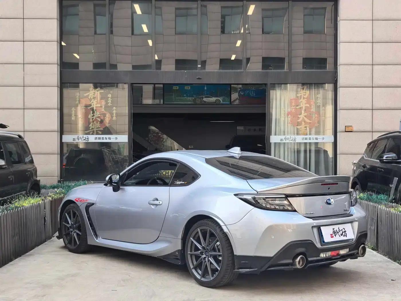 2022 Subaru BRZ 2.4L Manual — миниатюра 3
