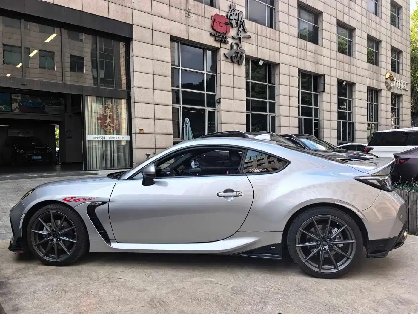 2022 Subaru BRZ 2.4L Manual — миниатюра 4