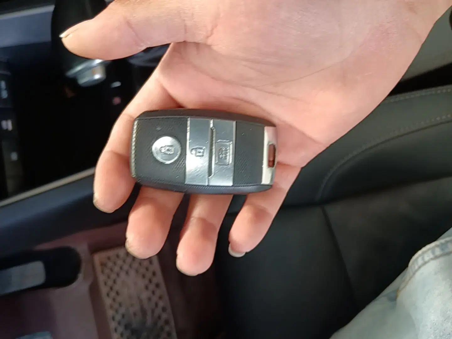Kia Forte 2018 1.6L Automatic Value-Comfort Luxury Edition — миниатюра 12