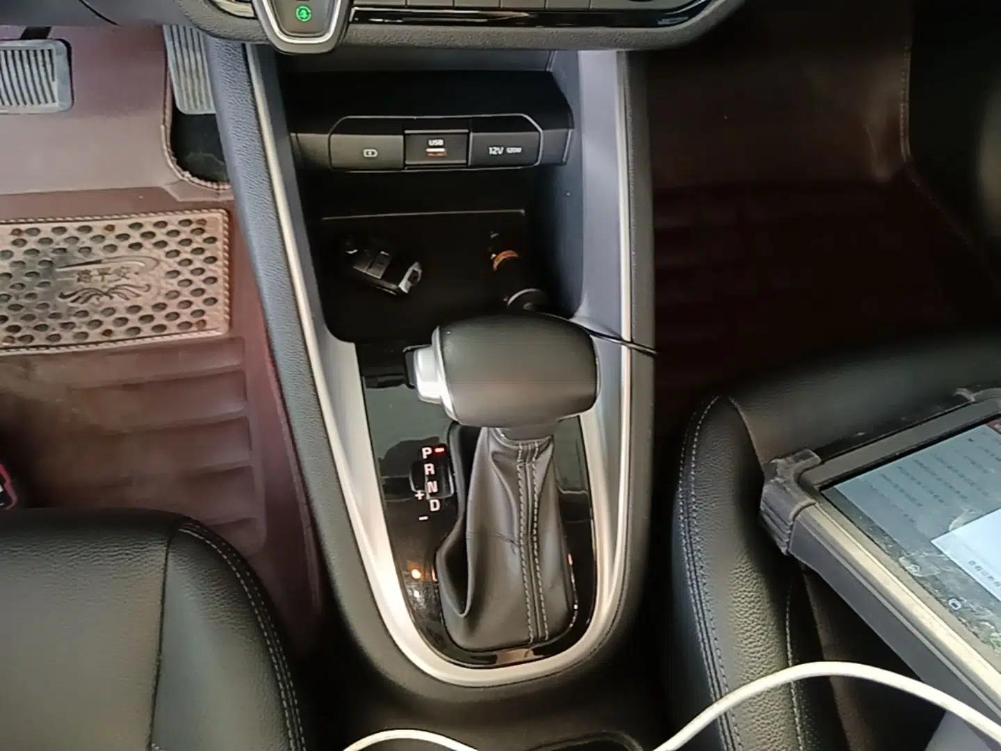 Kia Forte 2018 1.6L Automatic Value-Comfort Luxury Edition — миниатюра 17