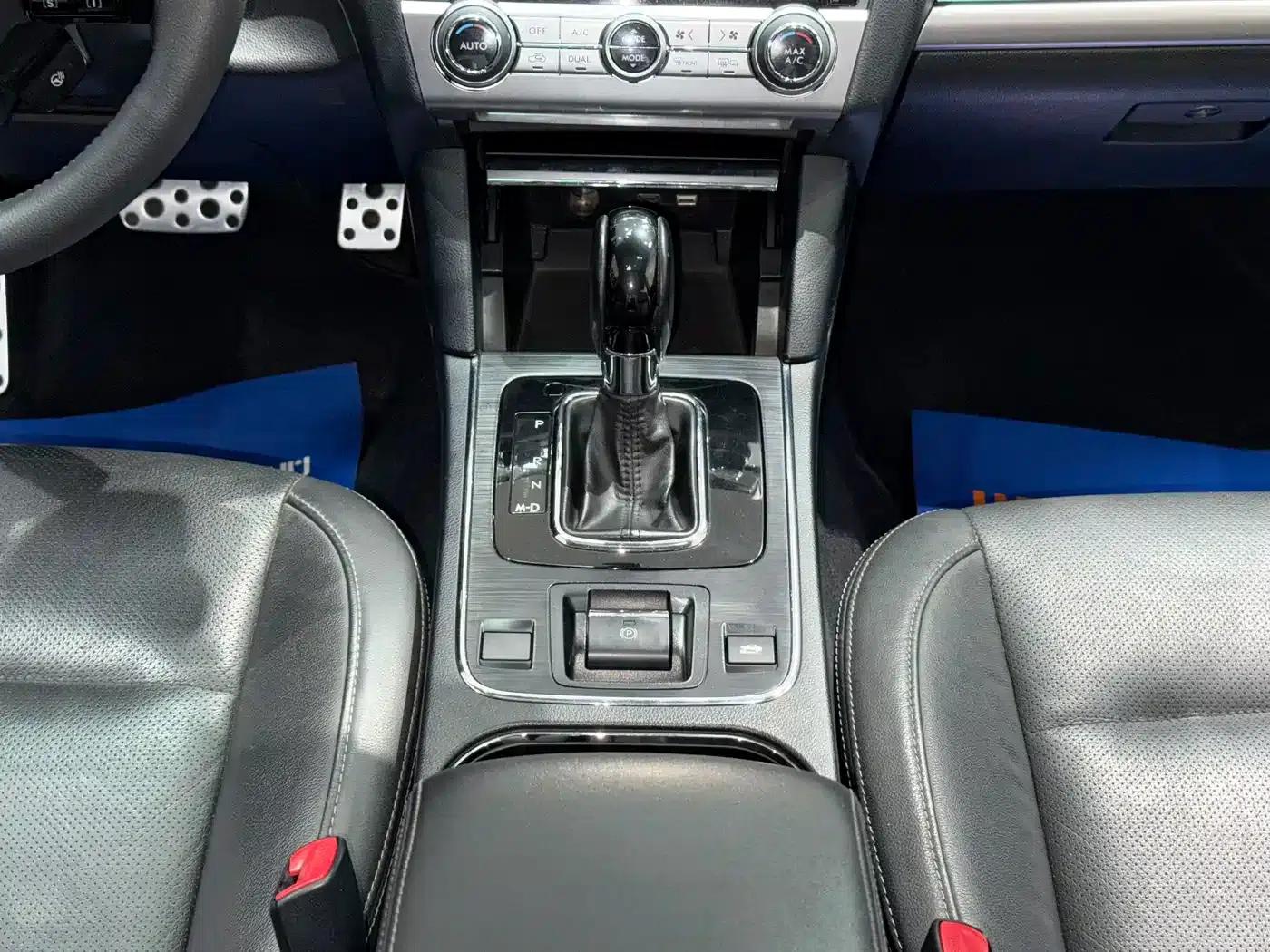 Legacy 2017 2.5i AWD Glory Edition — миниатюра 13