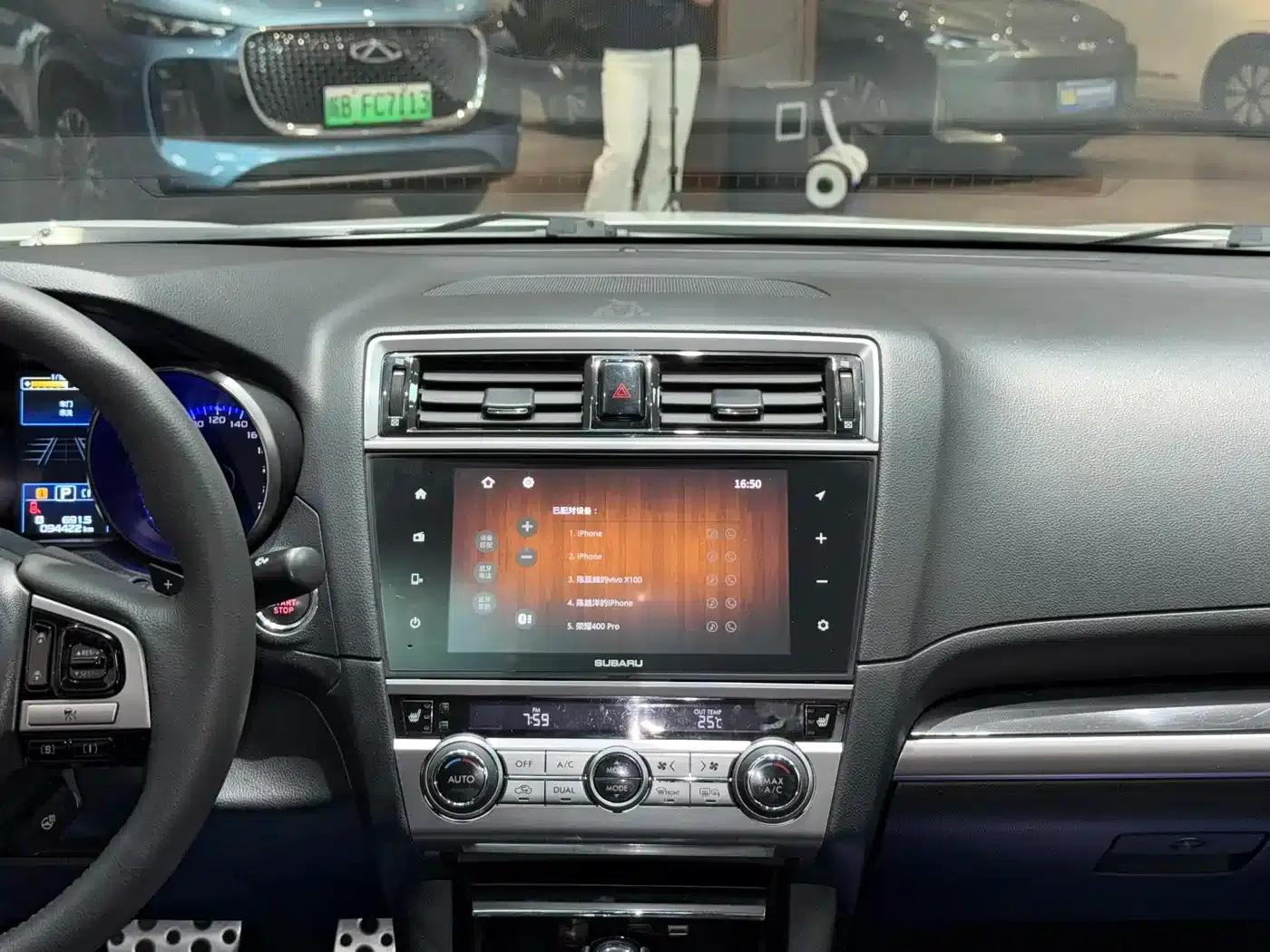 Legacy 2017 2.5i AWD Glory Edition — миниатюра 14