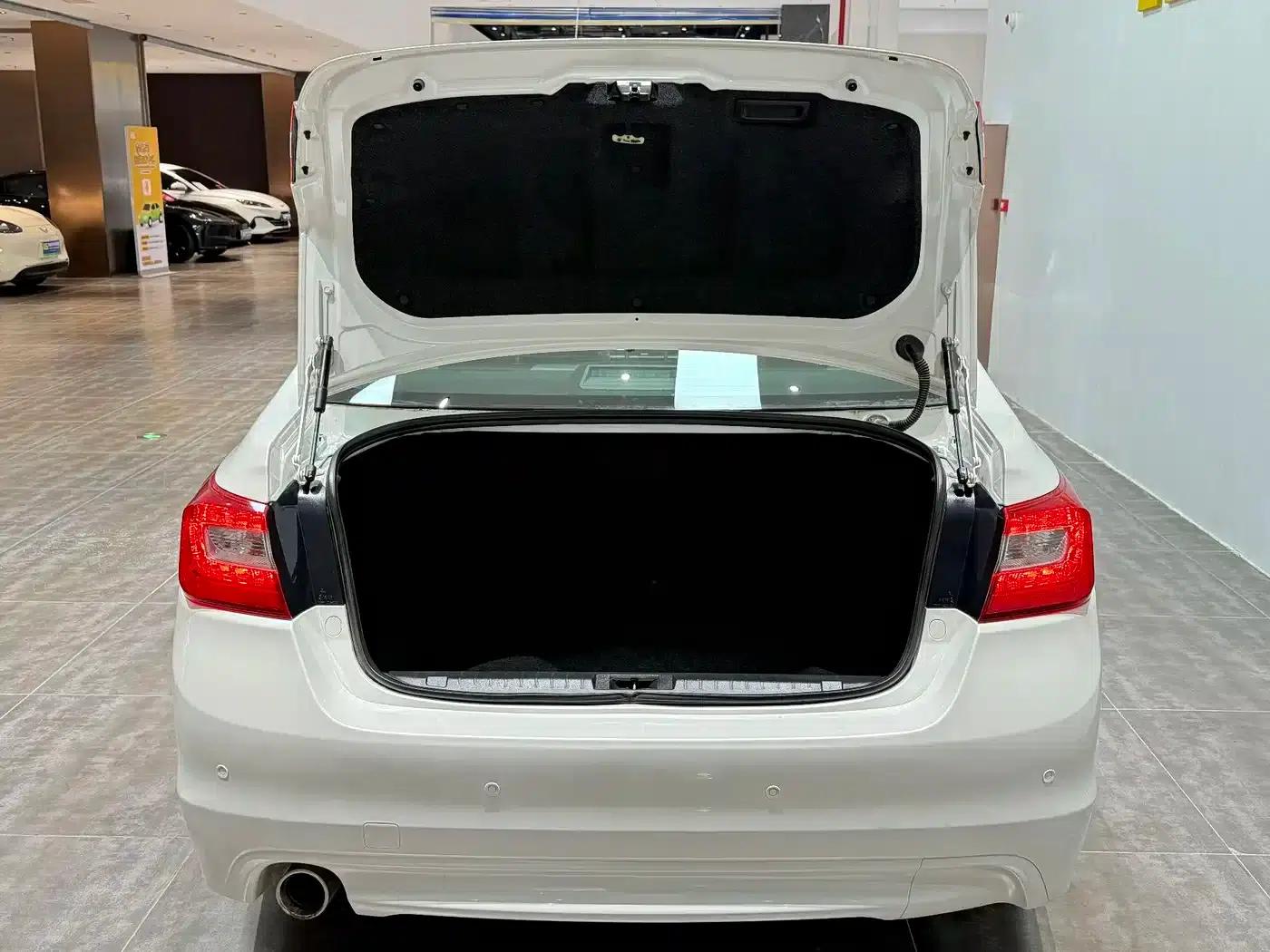 Legacy 2017 2.5i AWD Glory Edition — миниатюра 26
