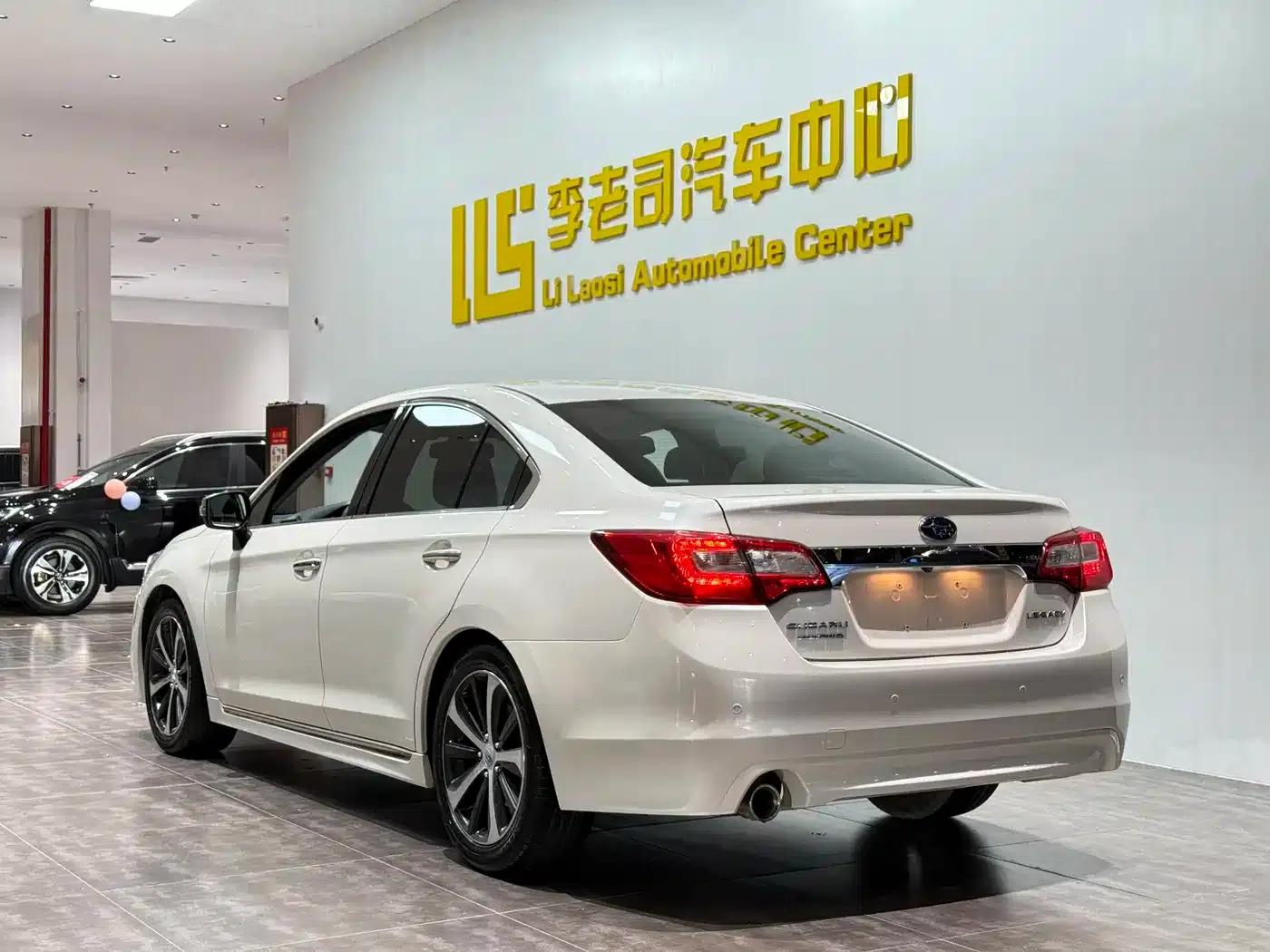 Legacy 2017 2.5i AWD Glory Edition — миниатюра 6