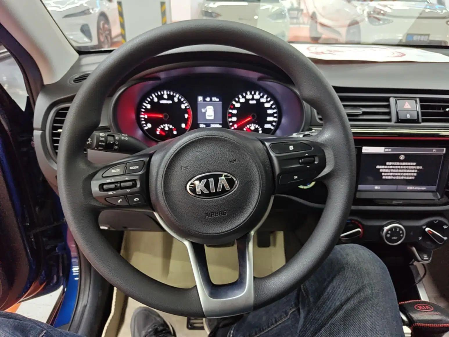 Kia KX Cross 2017 1.4L AT GLS — миниатюра 14
