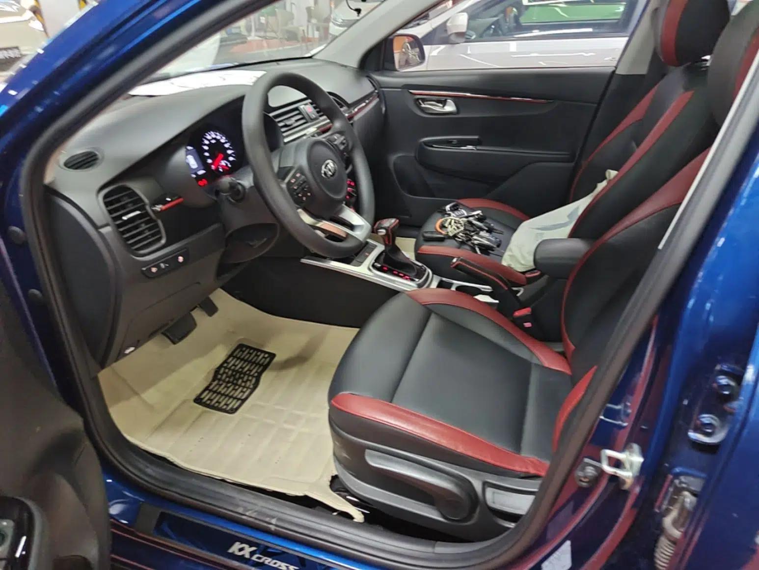 Kia KX Cross 2017 1.4L AT GLS — миниатюра 18