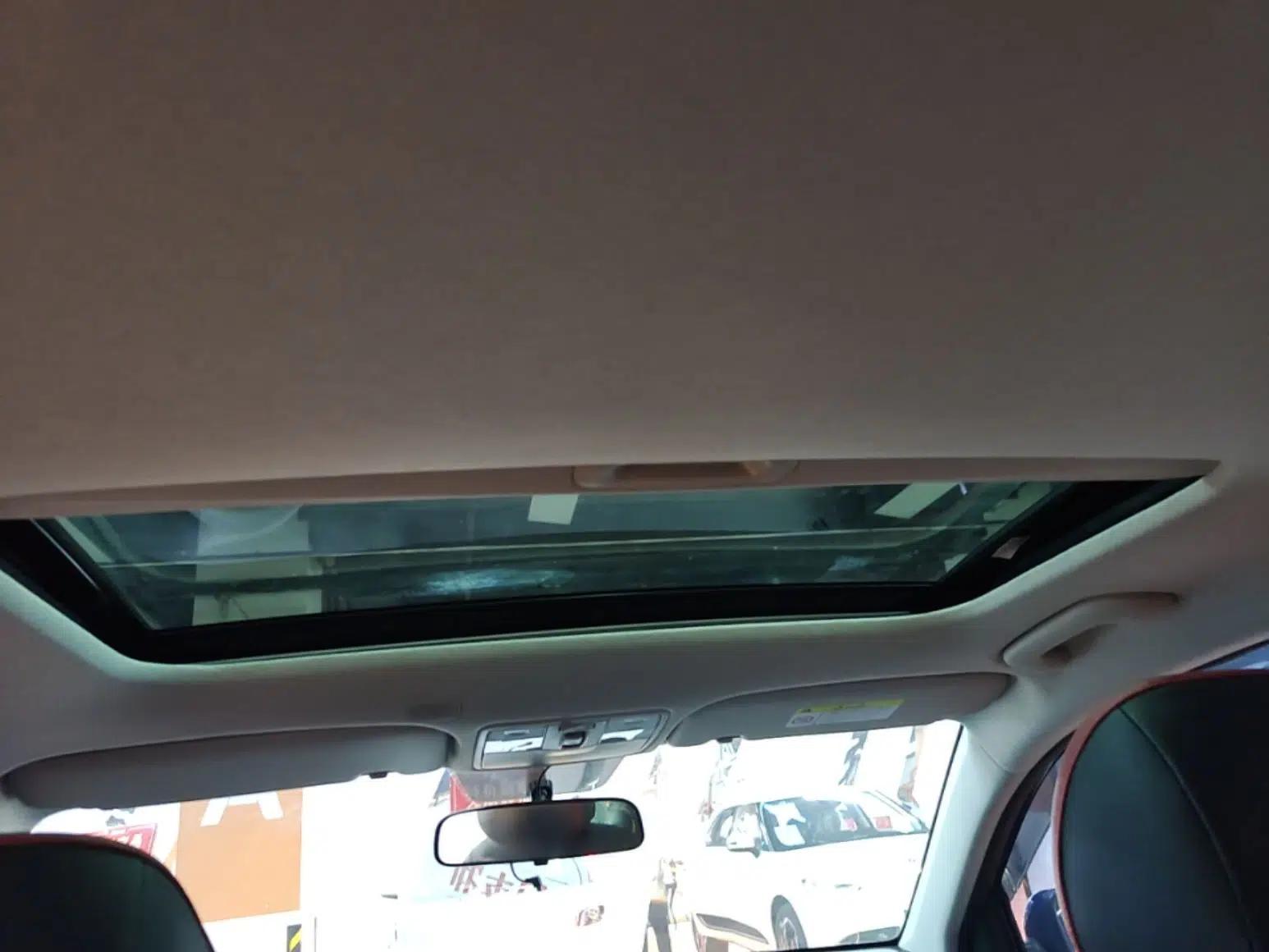 Kia KX Cross 2017 1.4L AT GLS — миниатюра 21