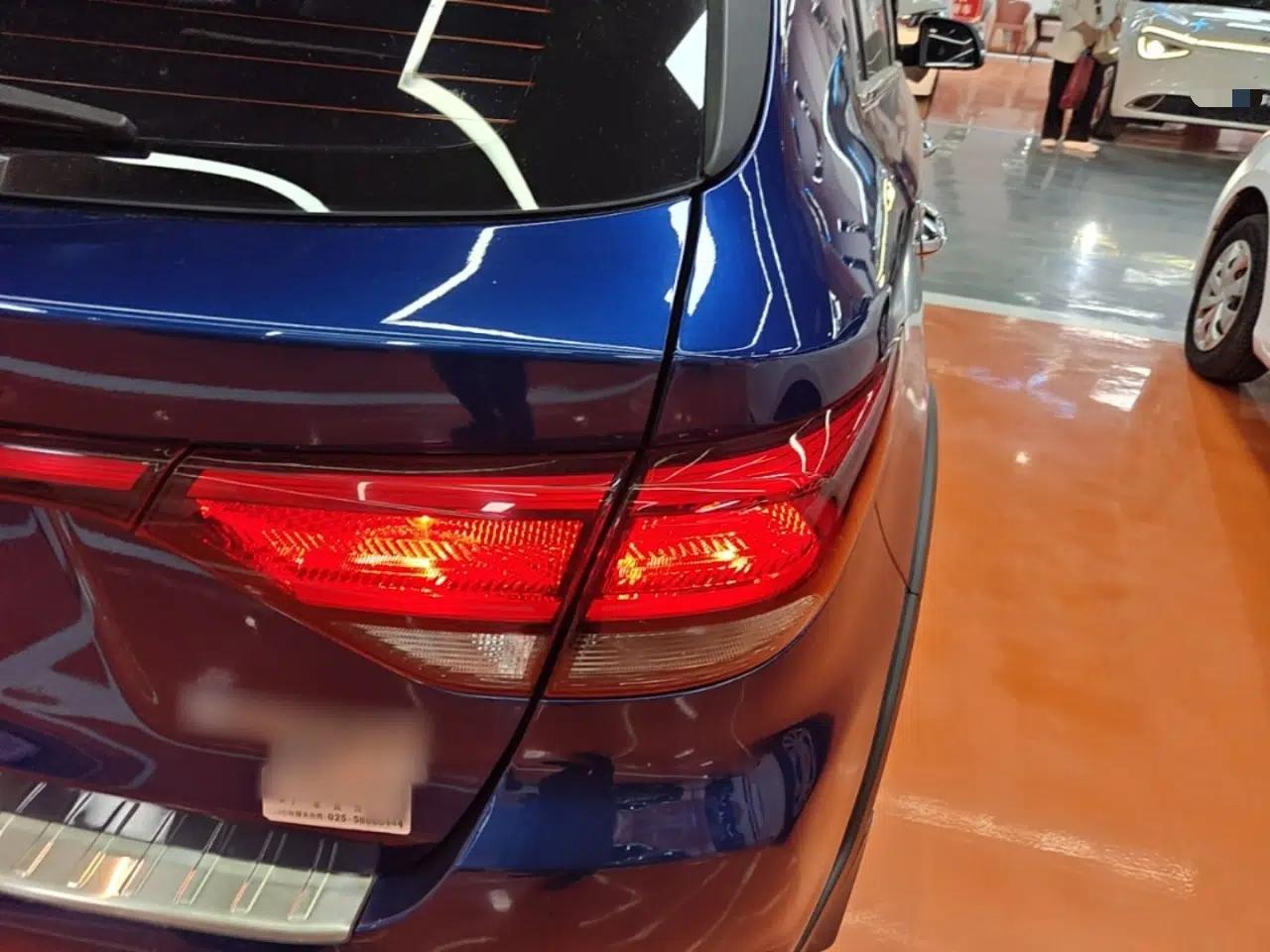 Kia KX Cross 2017 1.4L AT GLS — миниатюра 7