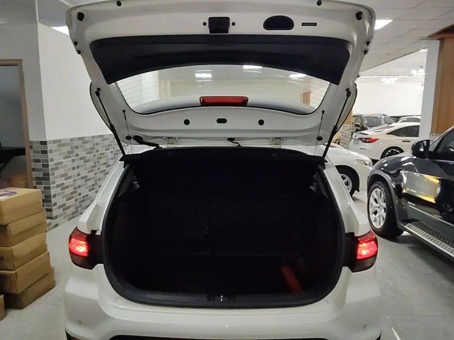 Kia KX Cross 2017 1.4L AT GLS — миниатюра 22