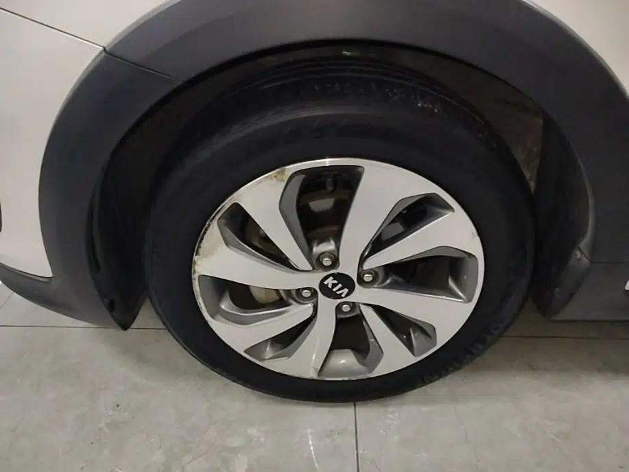 Kia KX Cross 2017 1.4L AT GLS — миниатюра 8