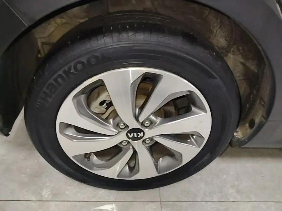Kia KX Cross 2017 1.4L AT GLS — миниатюра 10