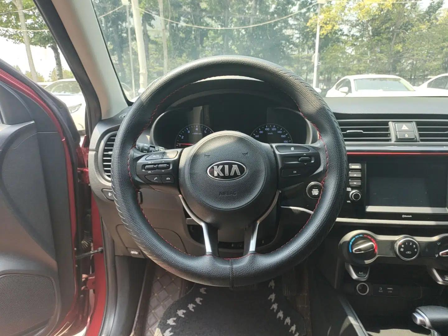 Kia KX Cross 2017 1.4L AT GLS — миниатюра 14