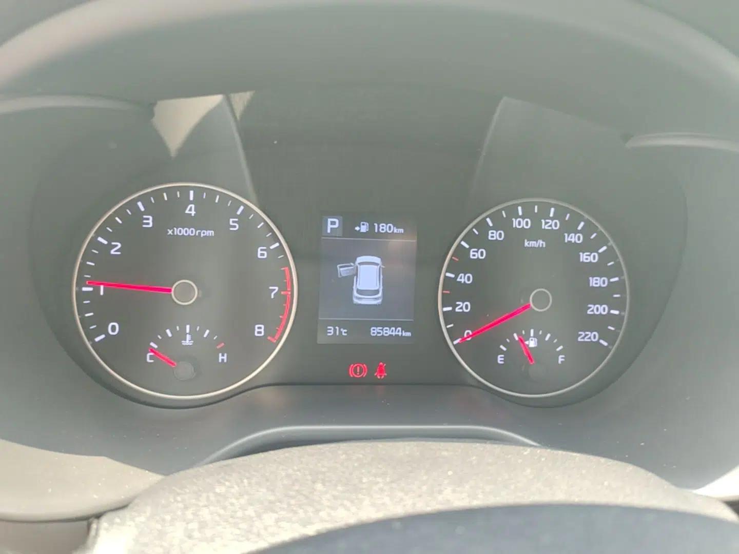 Kia KX Cross 2017 1.4L AT GLS — миниатюра 15