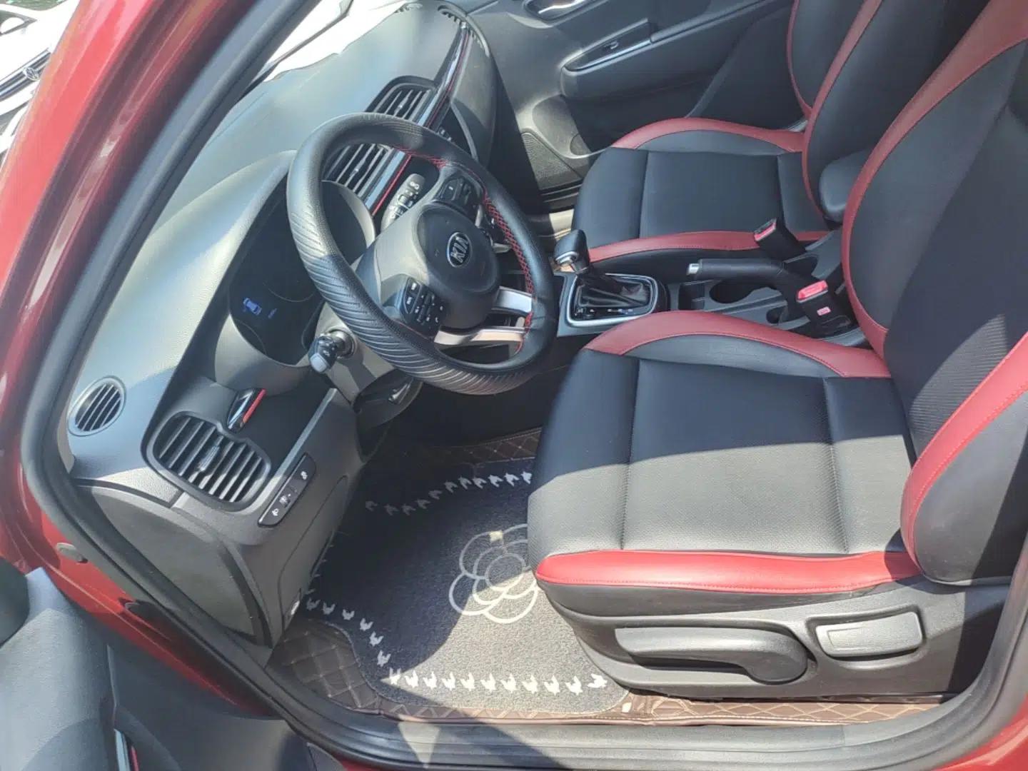 Kia KX Cross 2017 1.4L AT GLS — миниатюра 18