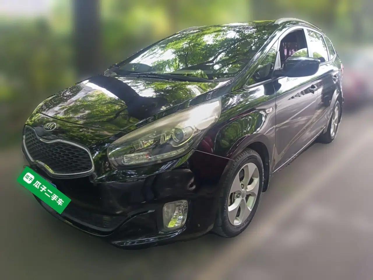 Kia Carens 2013 2.0L 7-Seater Automatic Comfort Edition China IV Standard — миниатюра 1