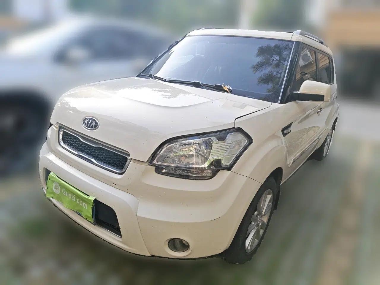 Kia Soul 2013 1.6L AT GL — миниатюра 1