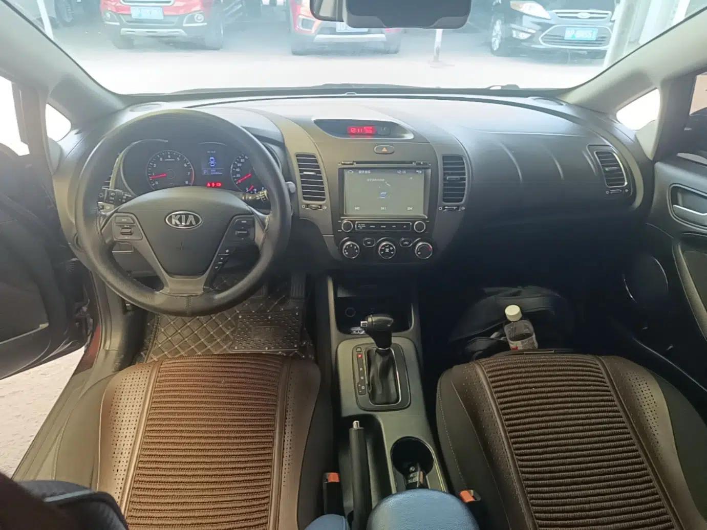 Kia K3S 2014 1.6L Automatic GLS — миниатюра 13