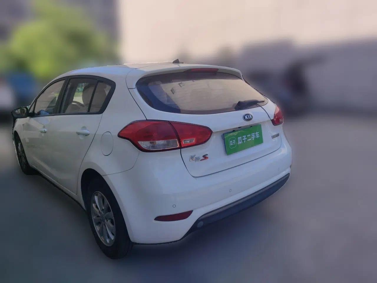 Kia K3S 2014 1.6L Automatic GL — миниатюра 4