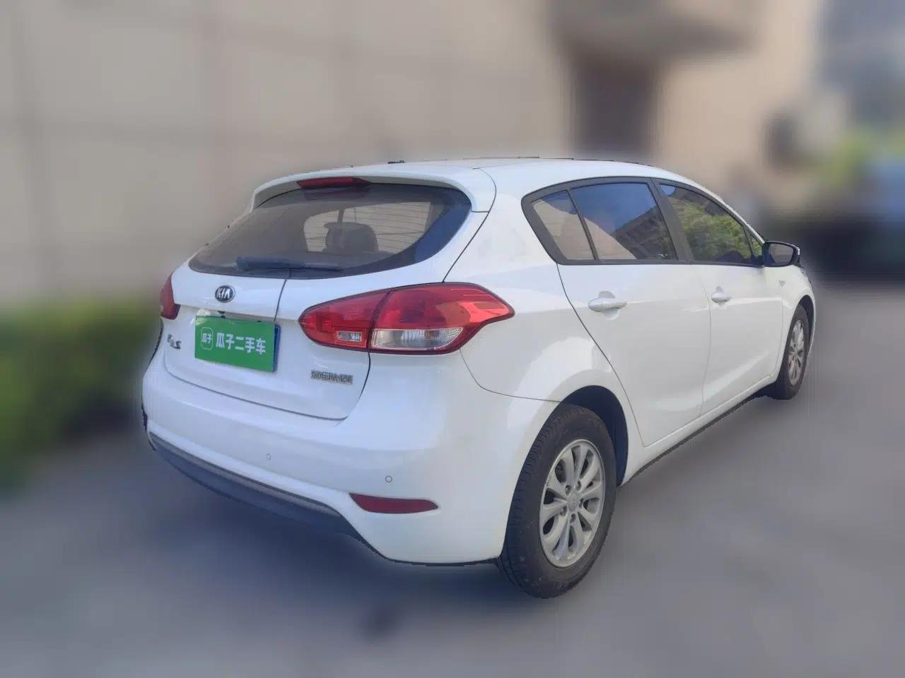 Kia K3S 2014 1.6L Automatic GL — миниатюра 6