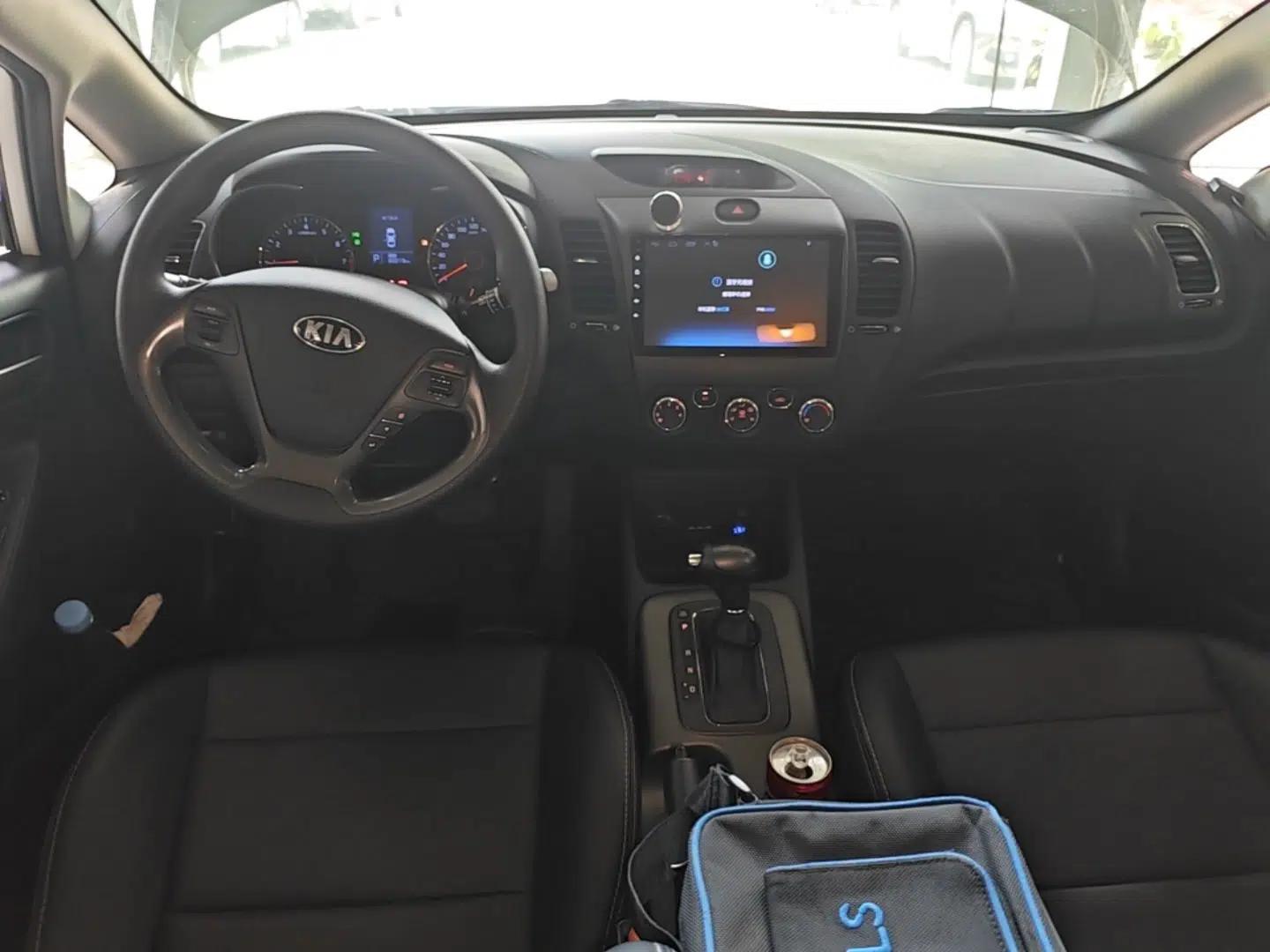 Kia K3S 2014 1.6L Automatic GL — миниатюра 13