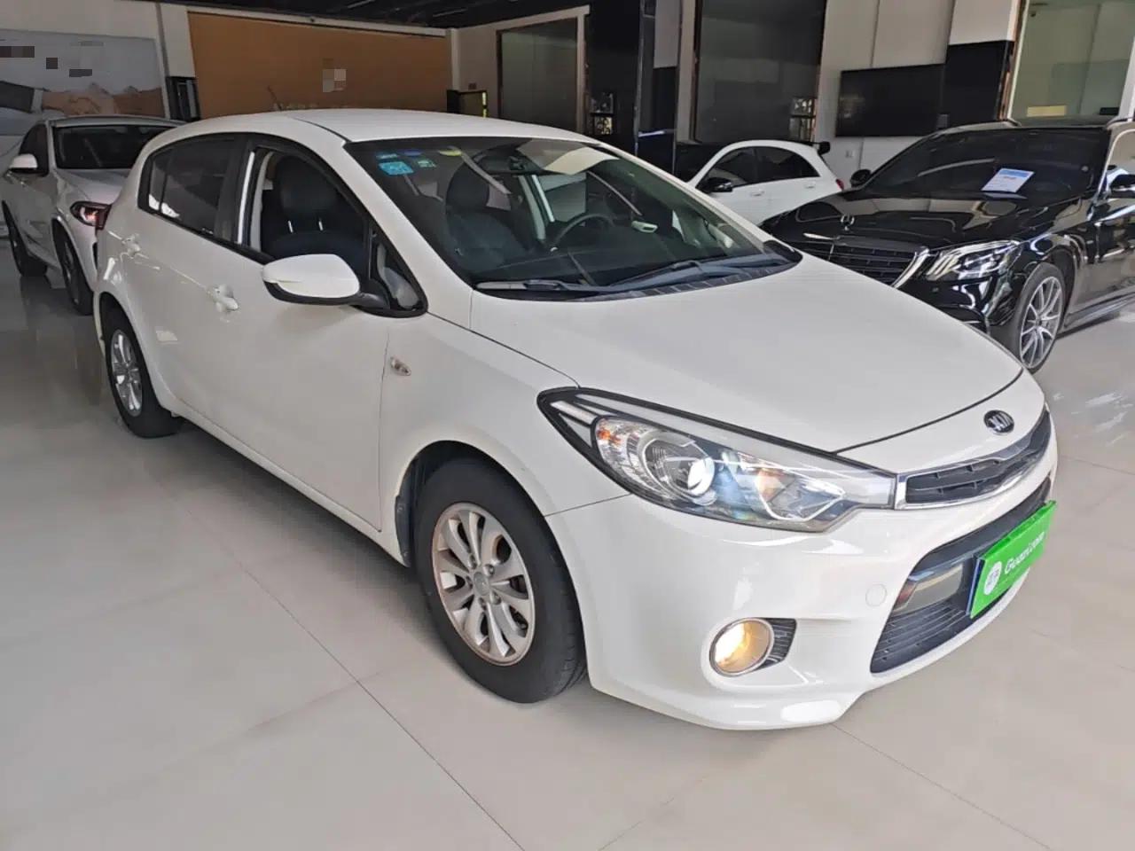 Kia K3S 2014 1.6L Automatic GL — миниатюра 3