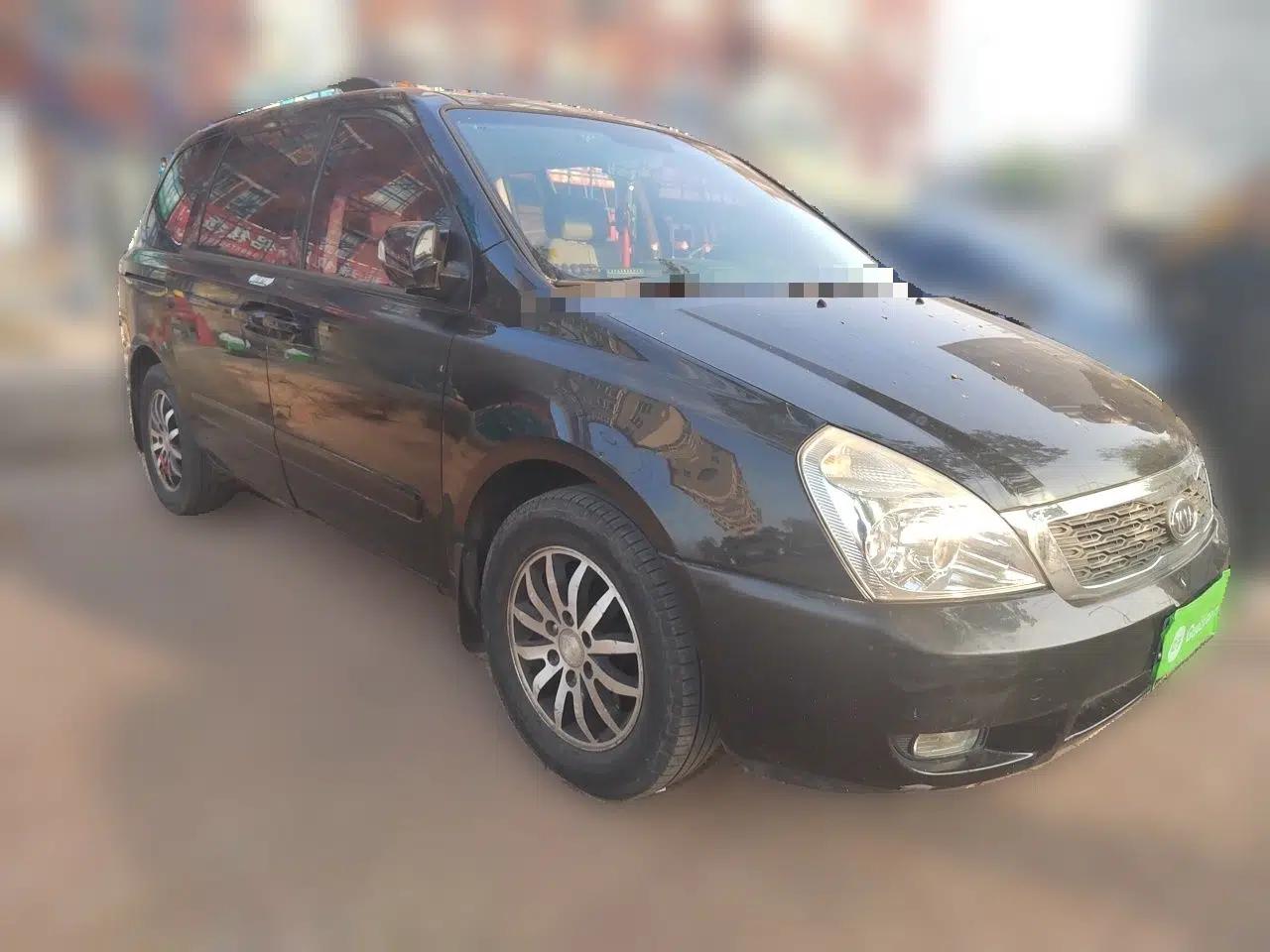 Kia VQ 2011 2.7 Luxury Edition — миниатюра 3