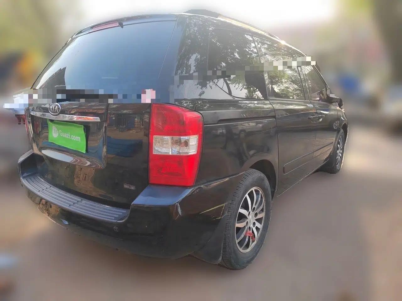 Kia VQ 2011 2.7 Luxury Edition — миниатюра 6