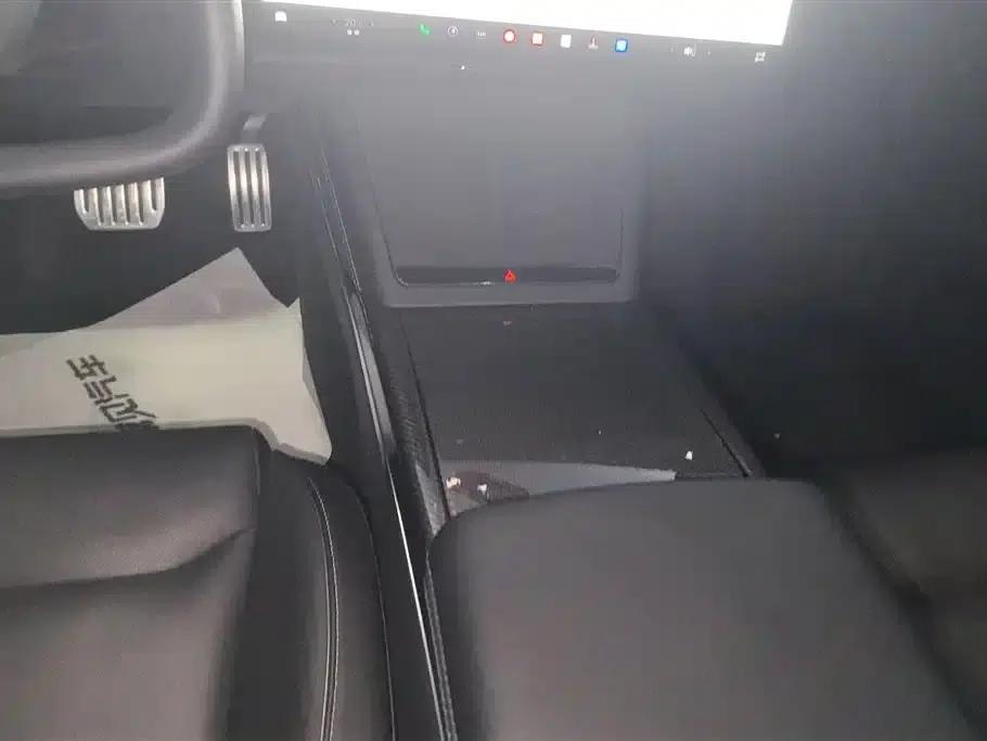 2023 Model S Tri-Motor All-Wheel Drive Plaid Edition — миниатюра 16