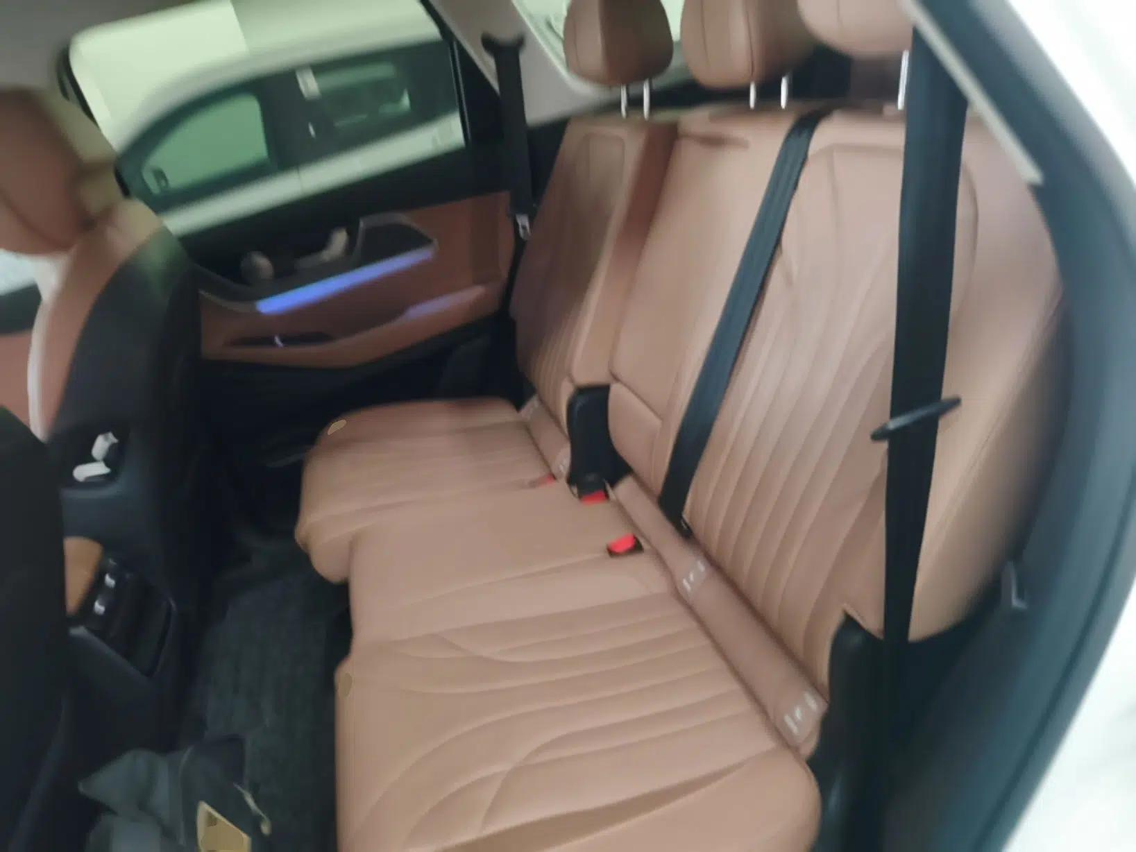 Chery Tiggo 8 L 2024 2.0T Two-Wheel-Drive Luxury Version 7 Seats — миниатюра 20