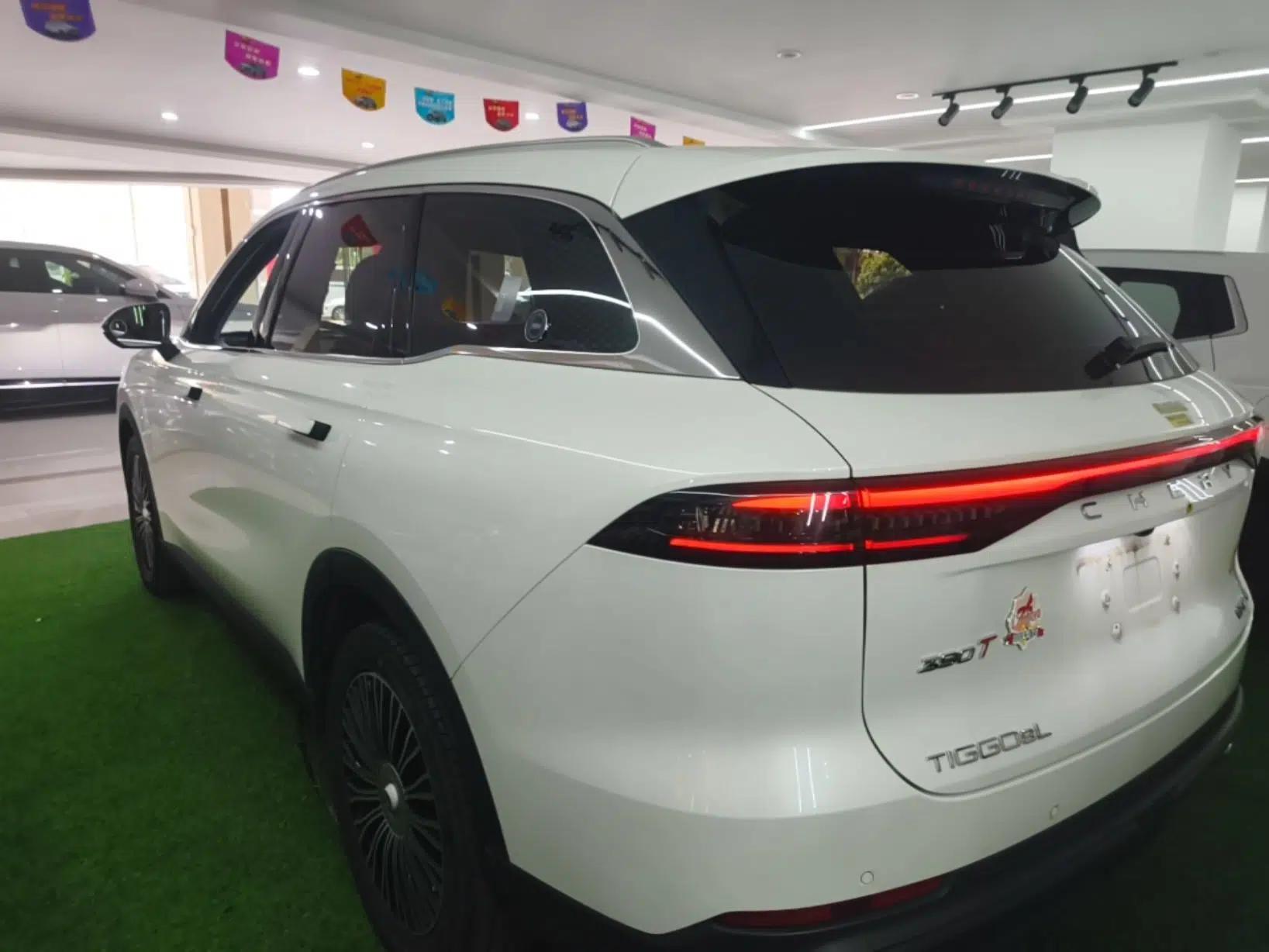 Chery Tiggo 8 L 2024 2.0T Two-Wheel-Drive Luxury Version 7 Seats — миниатюра 4